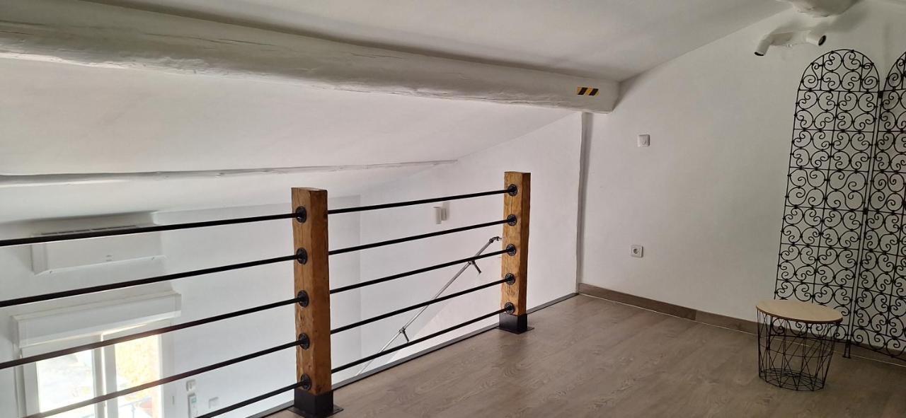Loft En Duplex Au Mas De La Restanque Apartment มงโตซ์ ภายนอก รูปภาพ