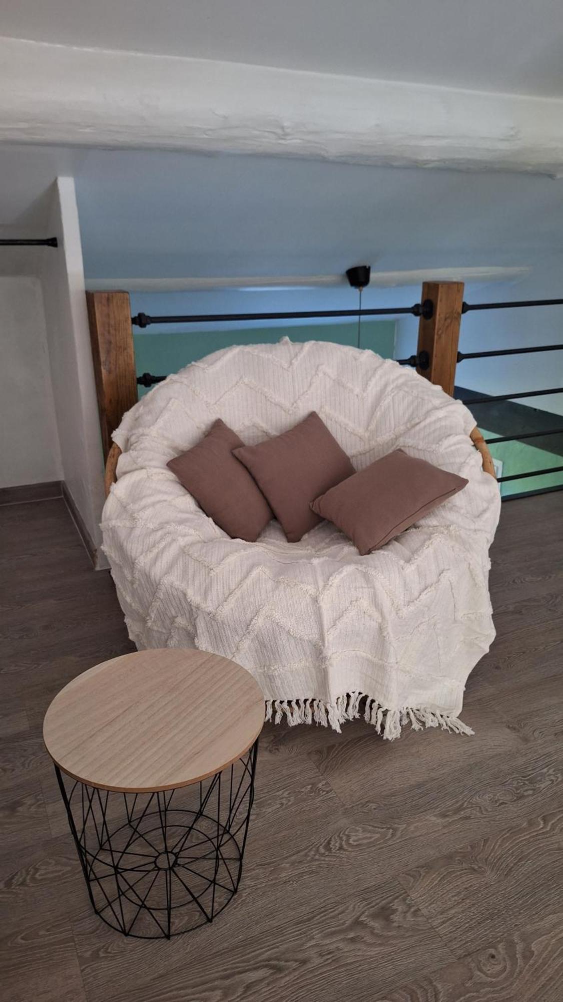 Loft En Duplex Au Mas De La Restanque Apartment มงโตซ์ ภายนอก รูปภาพ